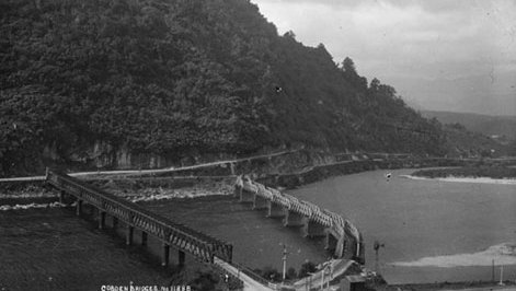 Cobden Railway Bridge