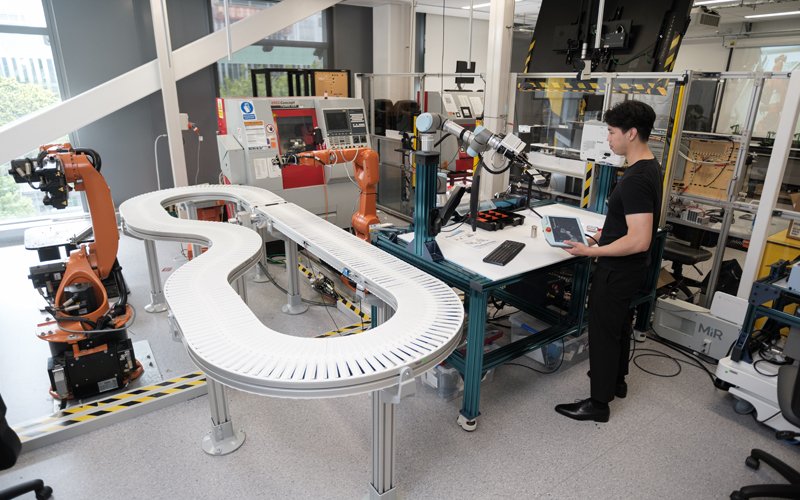 EG27_Manufacturing_3