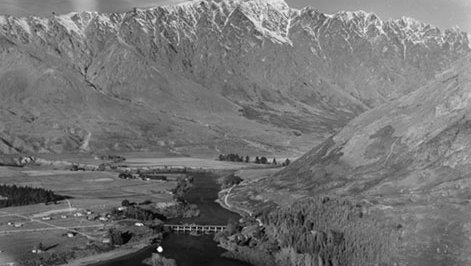Kawarau Falls Dam