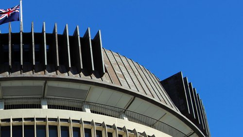 Beehive – News - Header